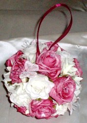 bridesmaidnovelties/creamyblushpomander3.JPG